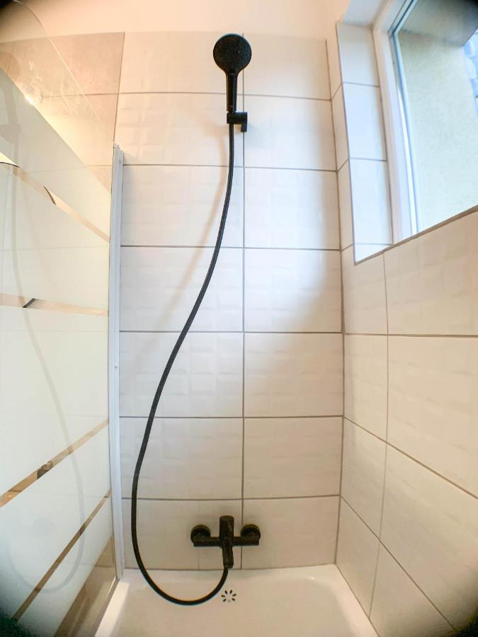 Luterana Studio Apartment Bucareste Exterior foto