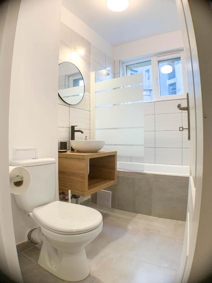 Luterana Studio Apartment Bucareste Exterior foto