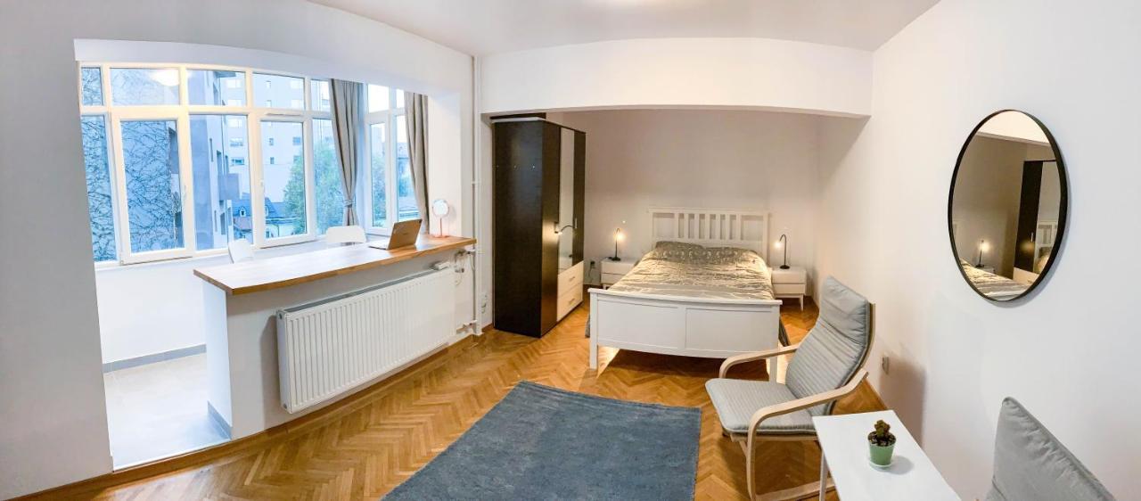 Luterana Studio Apartment Bucareste Exterior foto